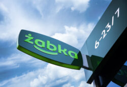 Żabka godziny otwarcia