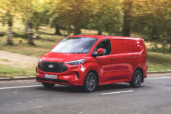Ford Custom Limited Van Dynamic